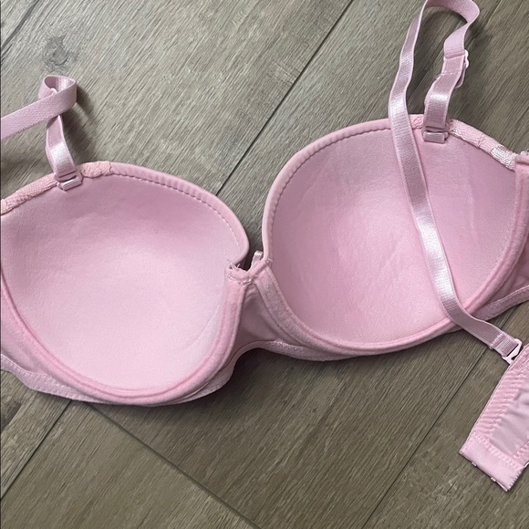 Elegant Pretty Pink Lace Trim Bra Adjustable Straps Turns Strapless - Picture 6 of 9